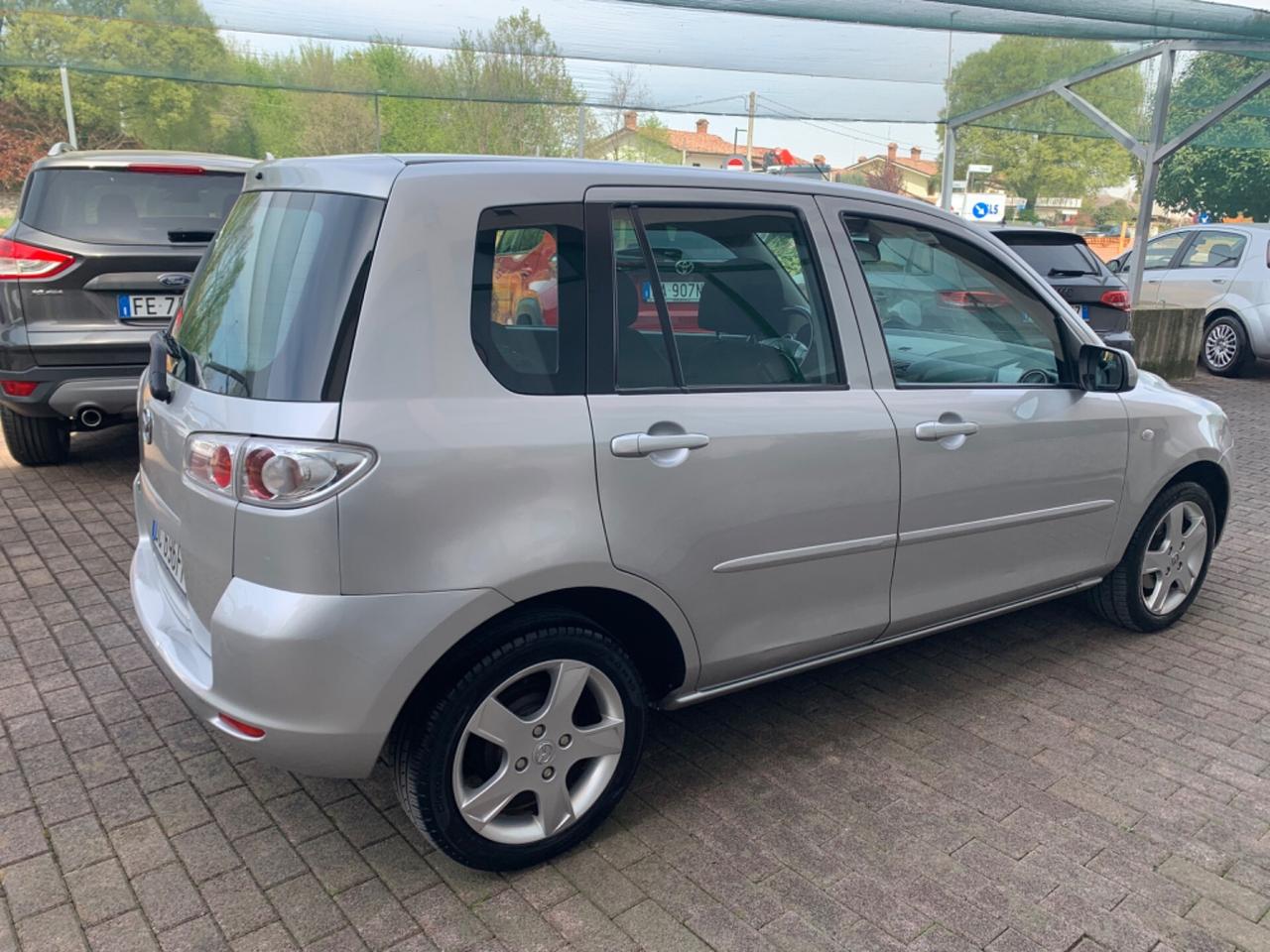 Mazda 2 Mazda2 MY'06 1.4 TD 5p. Sony Ericsson