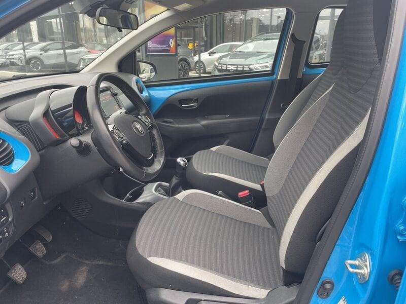 Toyota Aygo Aygo 5p 1.0 x-play 72cv