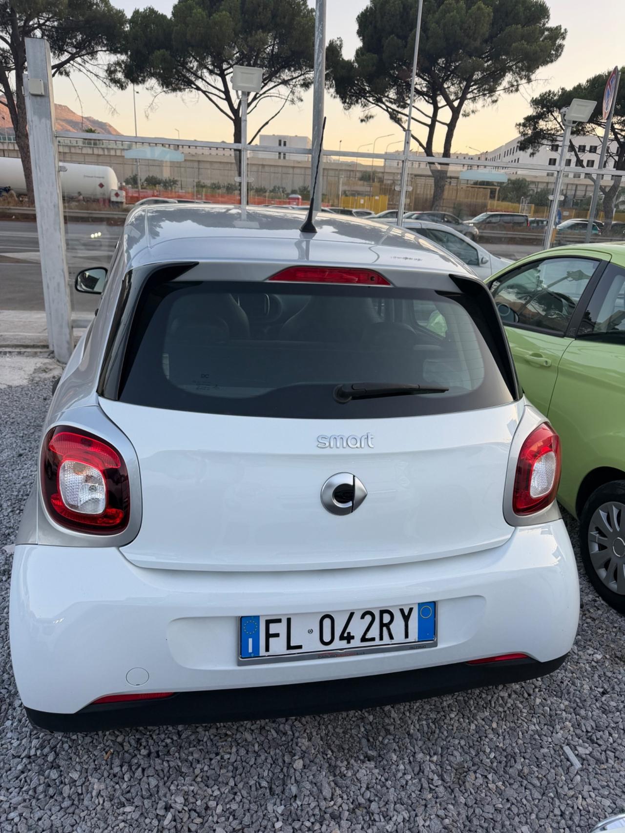 Smart ForFour 70 1.0 Passion