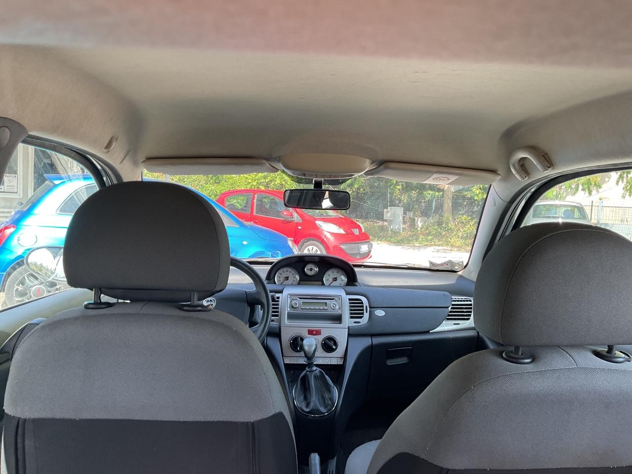 Lancia Ypsilon 1.2 Argento
