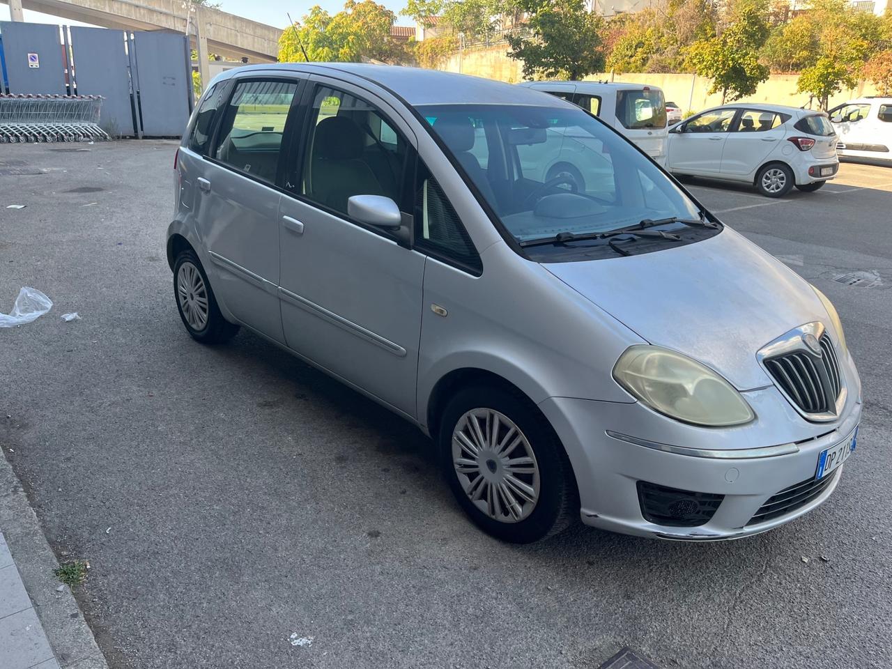 Lancia MUSA 1.4 Argento 2008 94.000 KM