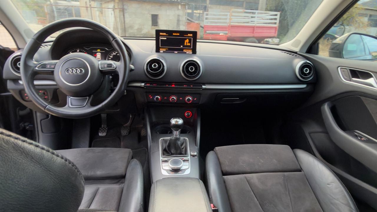 Audi A3 Cabrio 2.0 TDI F.AP. Attraction