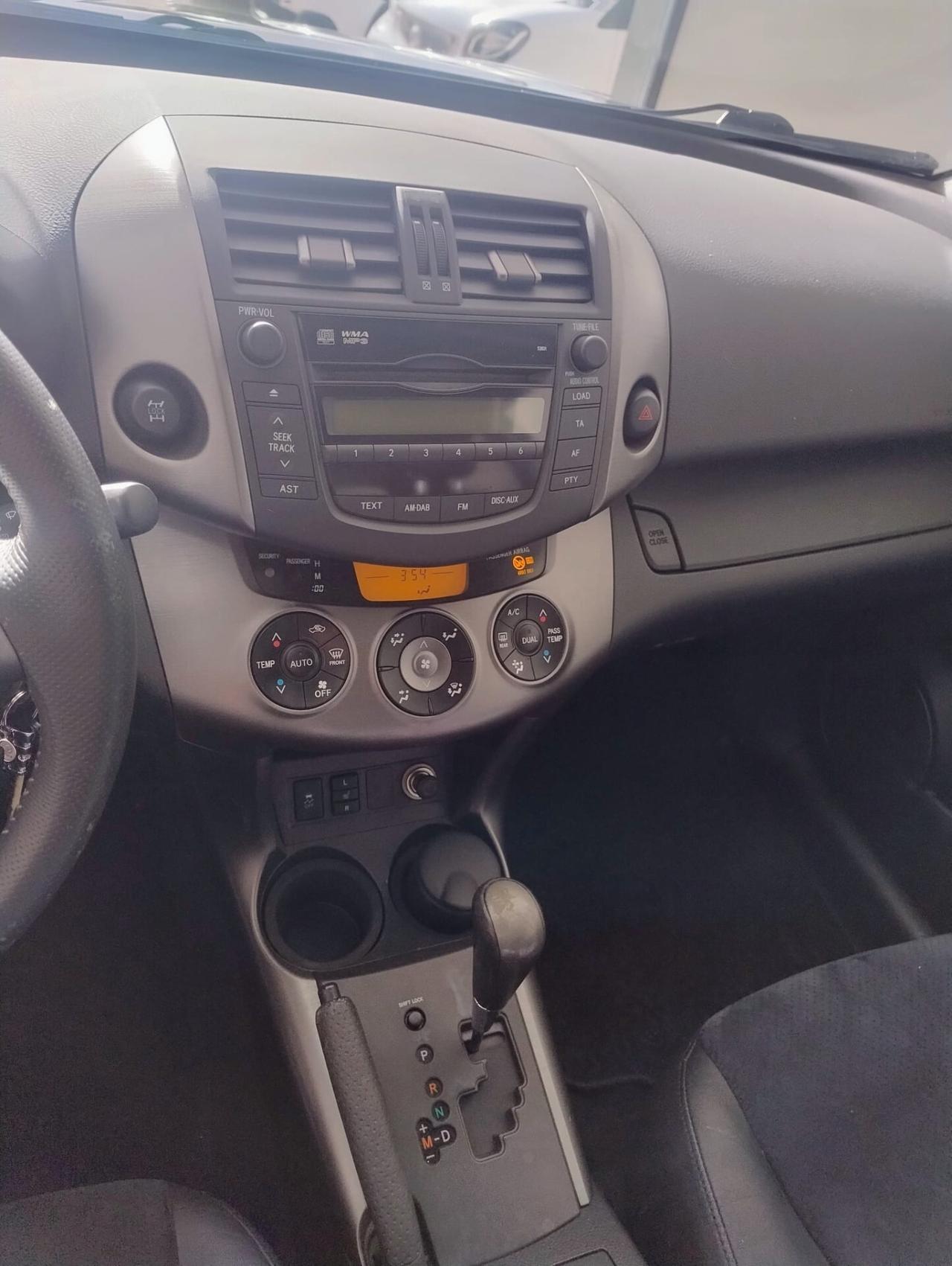 Toyota RAV 4 RAV4 Crossover 2.2 D-Cat A/T 150 CV Executive