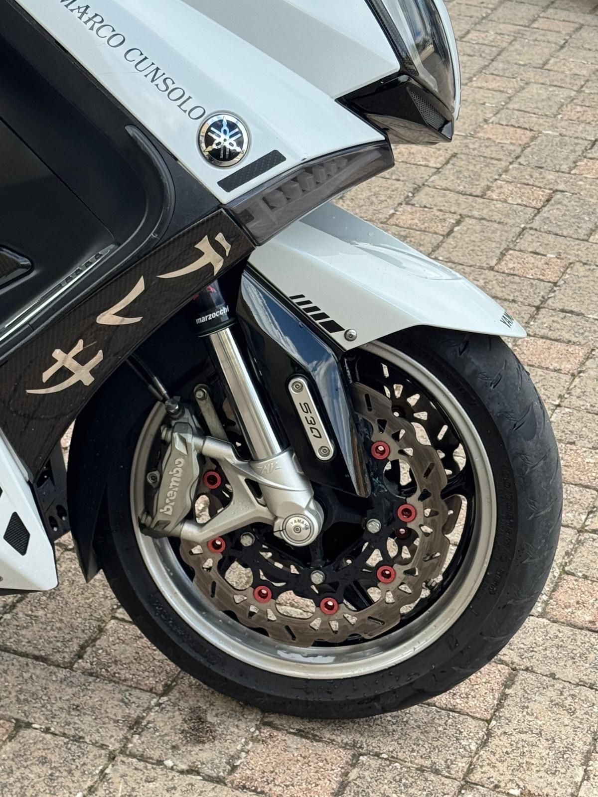 Yamaha TMAX 530 TURBO