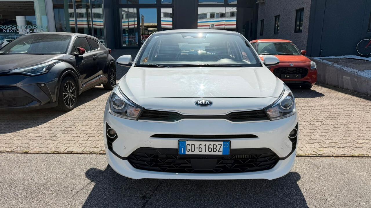 Kia Rio 1.0 T-GDi 100 CV MHEV iMT Style