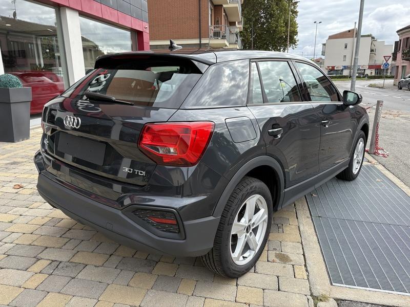 Audi Q2 30 2.0 tdi Business s-tronic LED-NAVI-CAM-PELLE