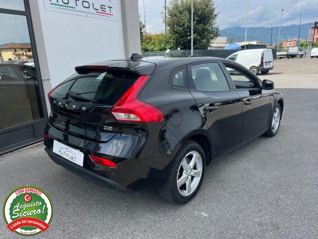 VOLVO V40 D2 'eco' Momentum - PER NEOPATENTATO --