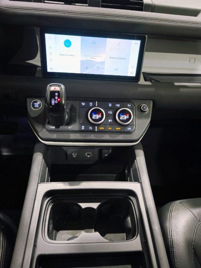 LAND ROVER Defender 110 3.0D I6 250 CV AWD Auto X-Dynamic HSE
