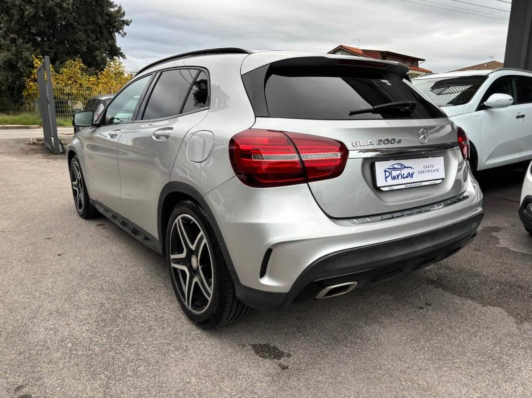 Mercedes Classe GLA 200 d Sport auto