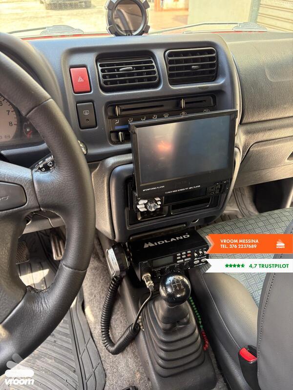 SUZUKI Jimny 3ª serie Jimny 1.3i 16V cat 4WD JLX
