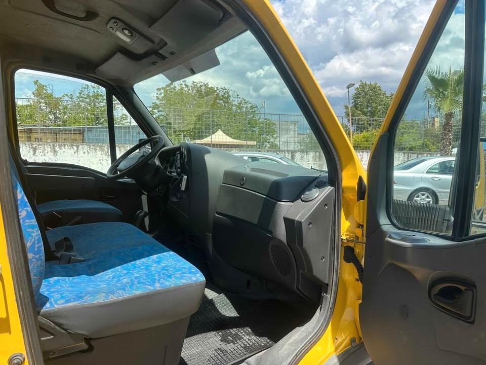 Iveco Daily 2.8 Cabinato