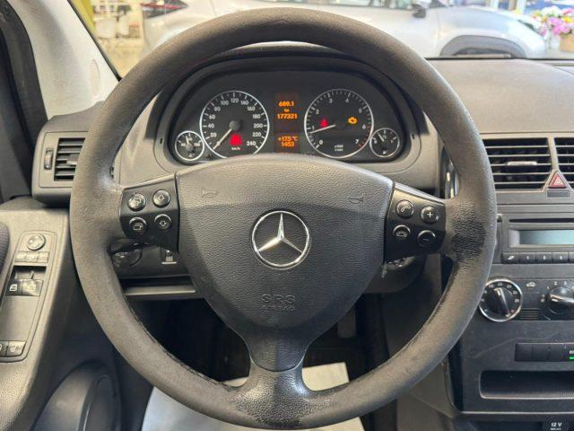 MERCEDES-BENZ A 160 BlueEFFICIENCY. 95CV *OCCASIONE*