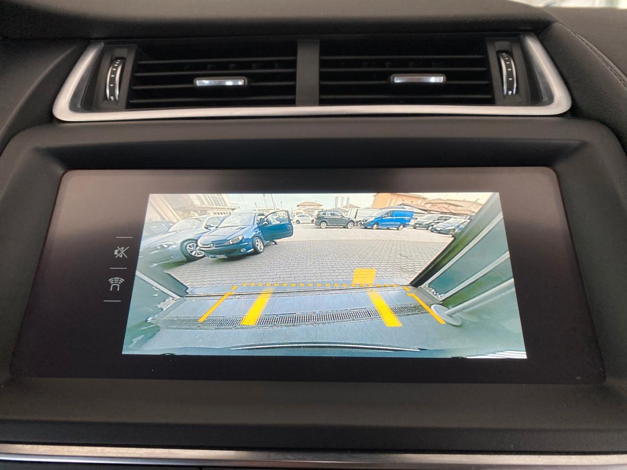 Jaguar E-Pace 2.0D 150 CV R-Dynamic