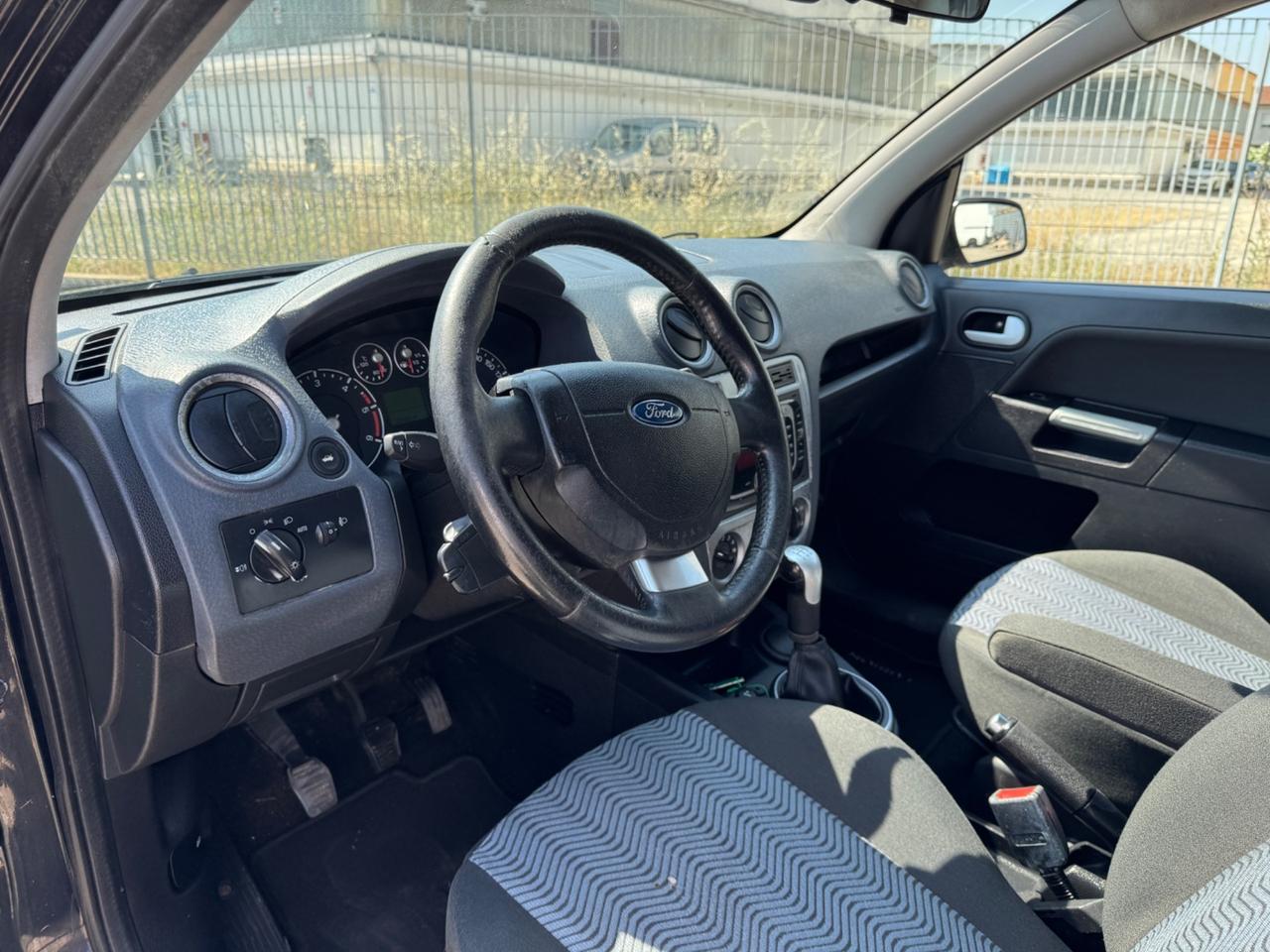 Ford Fusion 1.4 TDCi 5p. Titanium