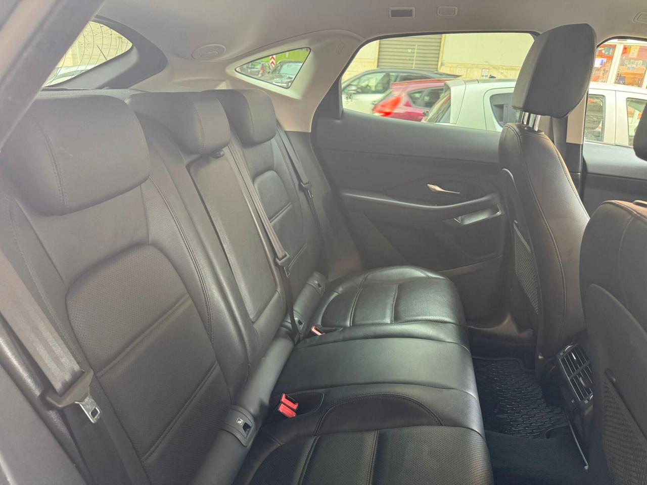 Jaguar E-Pace 2.0D 150 CV R-Dynamic