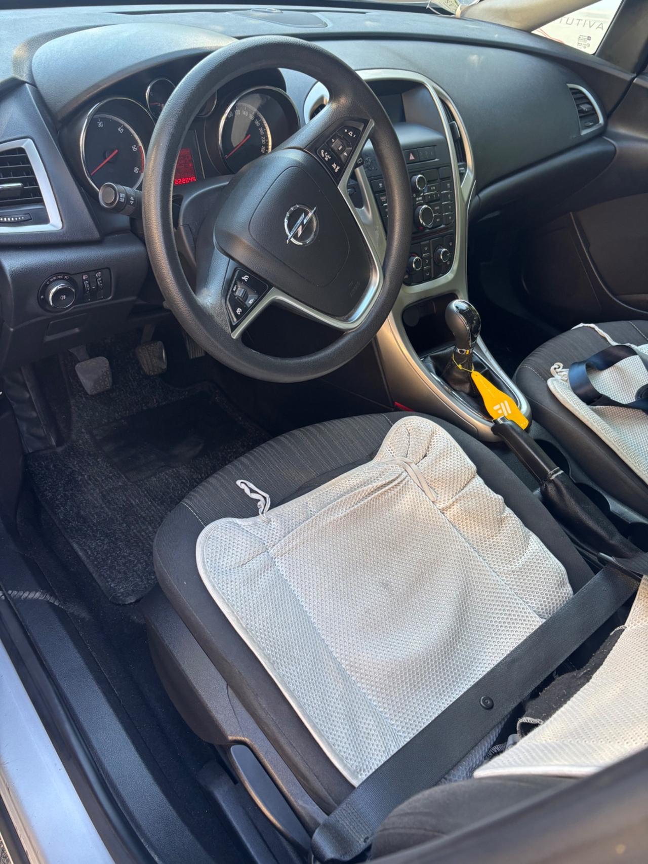 Opel Astra 1.7 CDTI 110CV Sports Tourer Cosmo