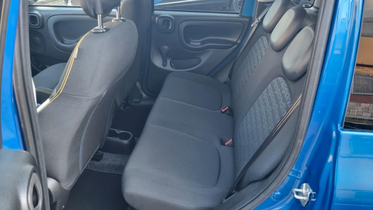 Fiat Panda 1.0 FireFly S&S Hybrid Pandina
