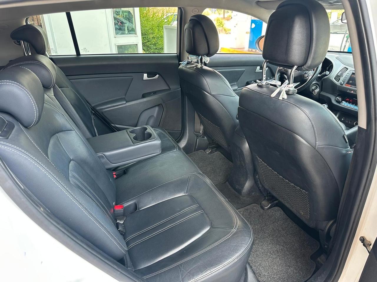 Kia Sportage 1.7 CRDI VGT 2WD high tech