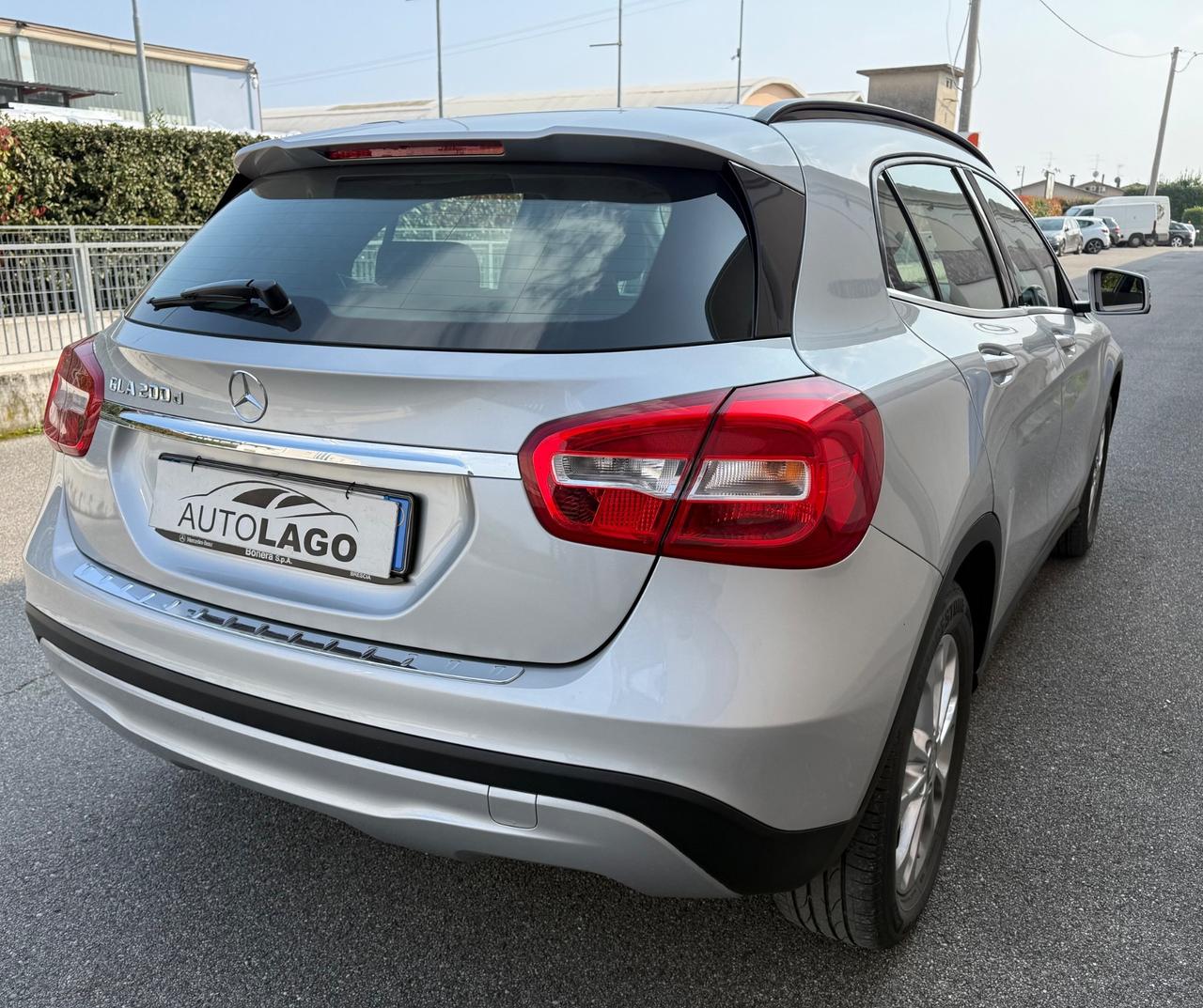 Mercedes-benz GLA 200 d Business