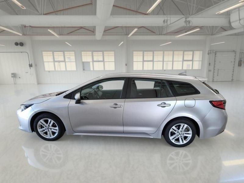 TOYOTA COROLLA TS 1.8 HYBRID BUSINESS STATION WAGON