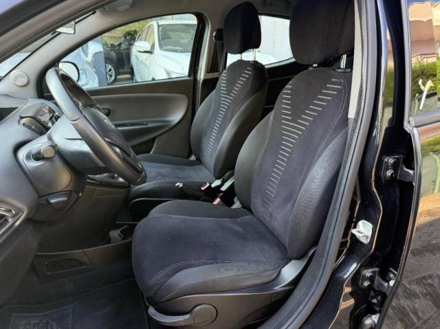 Lancia Ypsilon 0.9 t.air Silver s&s 85cv