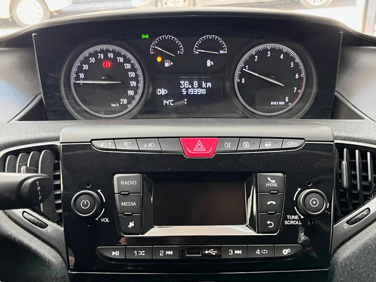 Lancia Ypsilon 1.0 HYBRID Silver KM. 51.900 - 2022