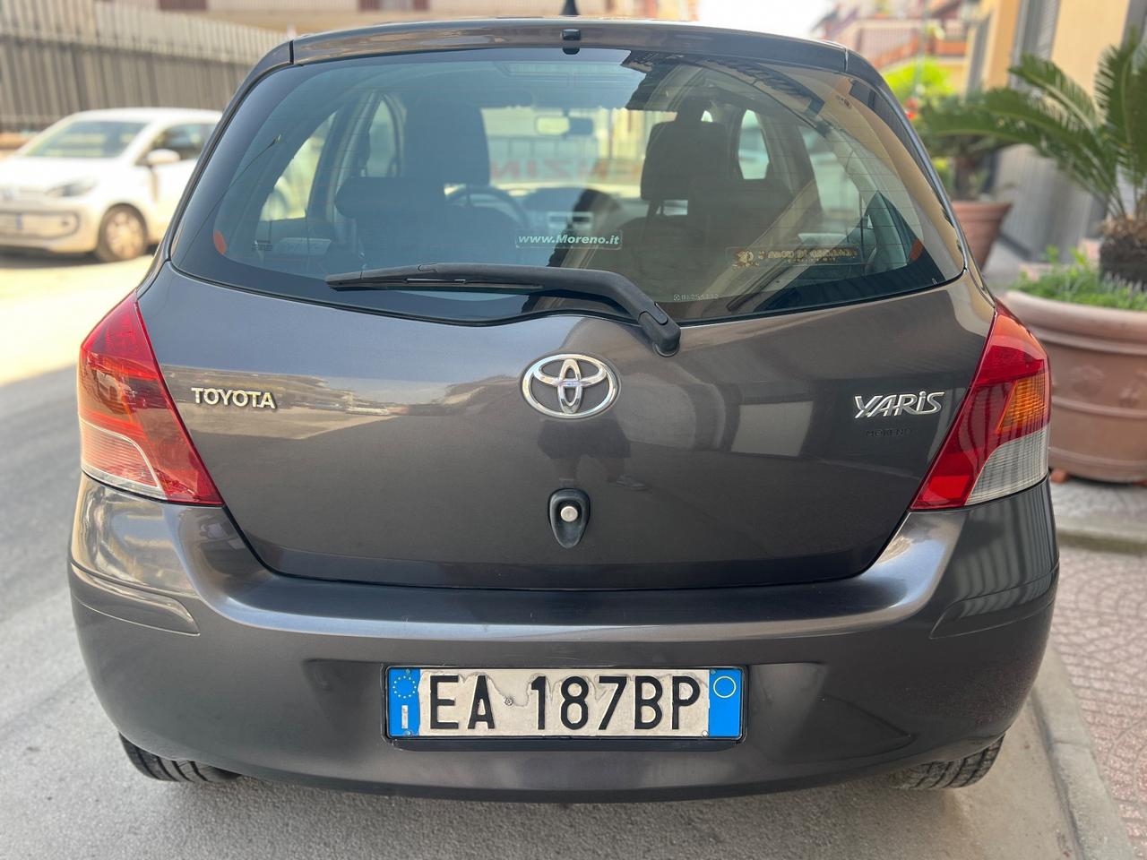 Toyota Yaris 1.0 Benzina – Anno 2011