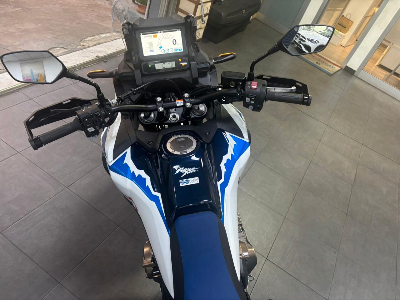 Honda 1.100 Africa Twing