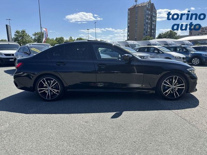 BMW Serie 3 318i MSport aut. + TETTUCCIO