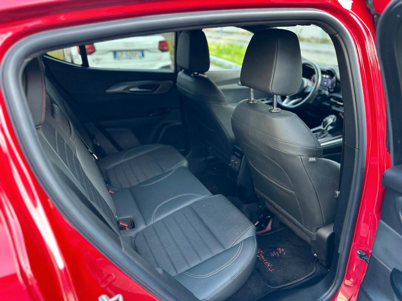 Alfa Romeo Tonale 1.6 diesel 130 CV TCT6 Sprint