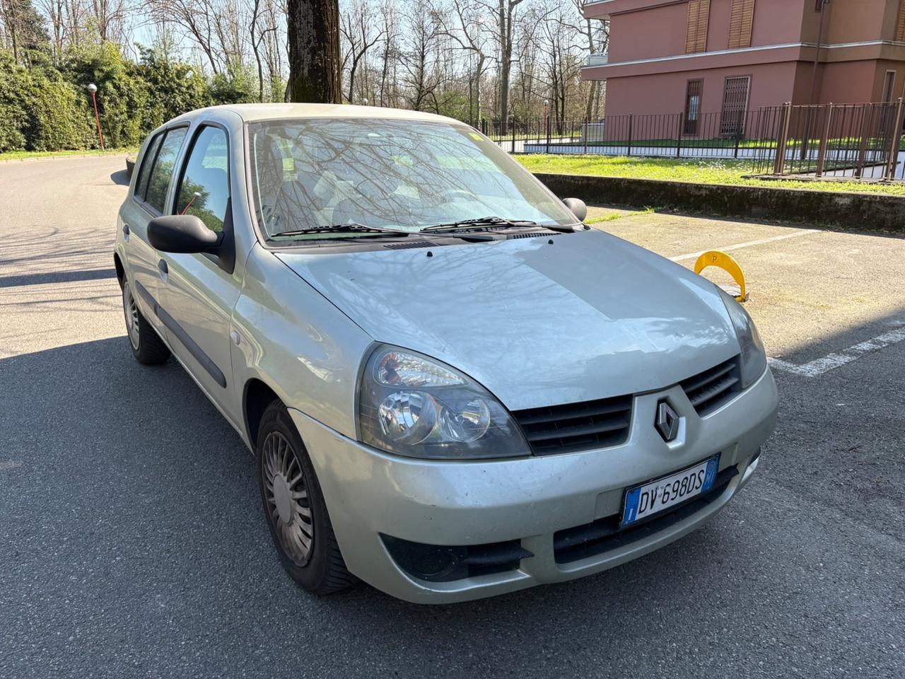 Renault Clio 1.2 16V 5 porte GPL Dynamique