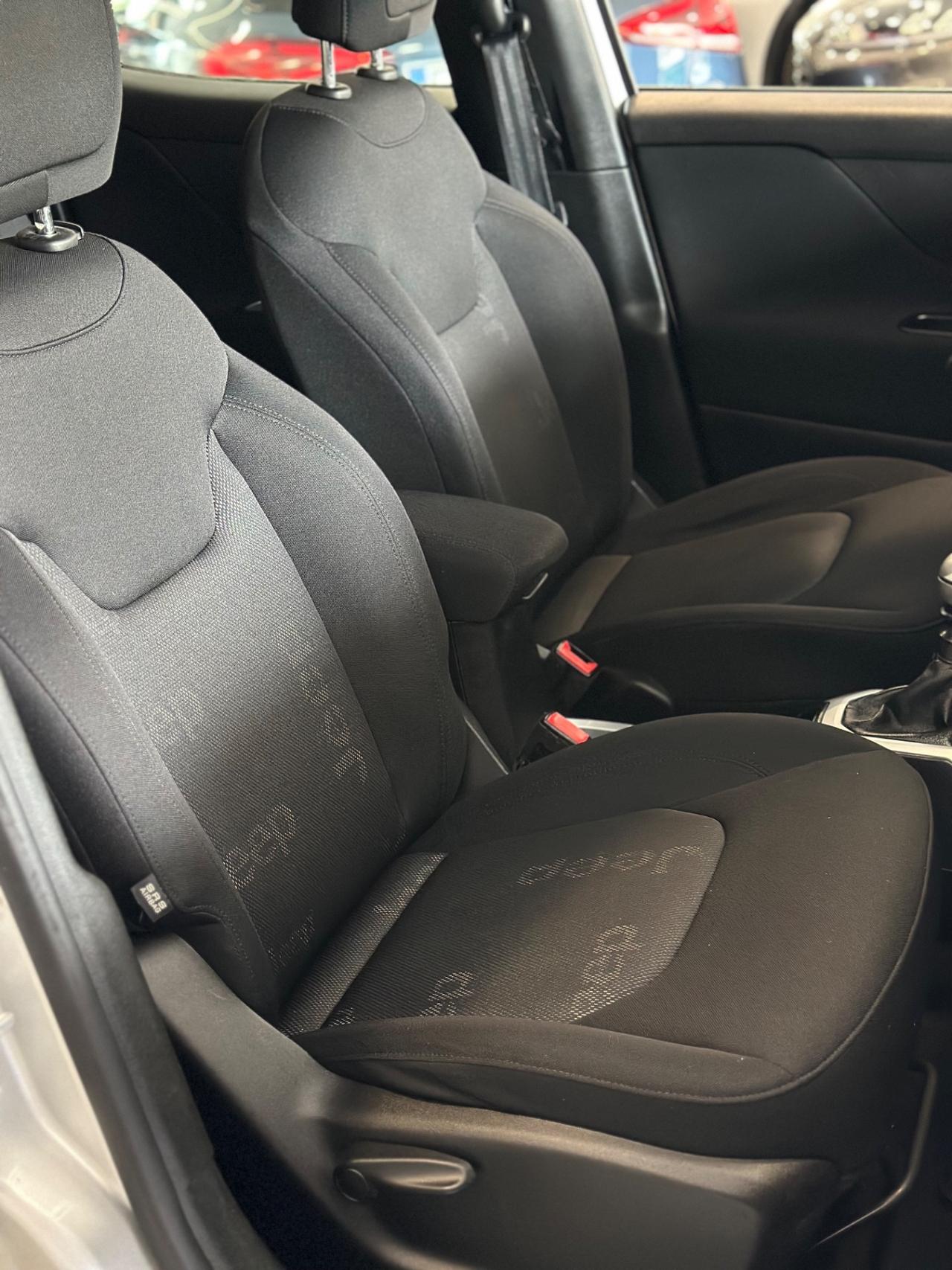 Jeep Renegade 1.6 Mjt 120 CV Longitude