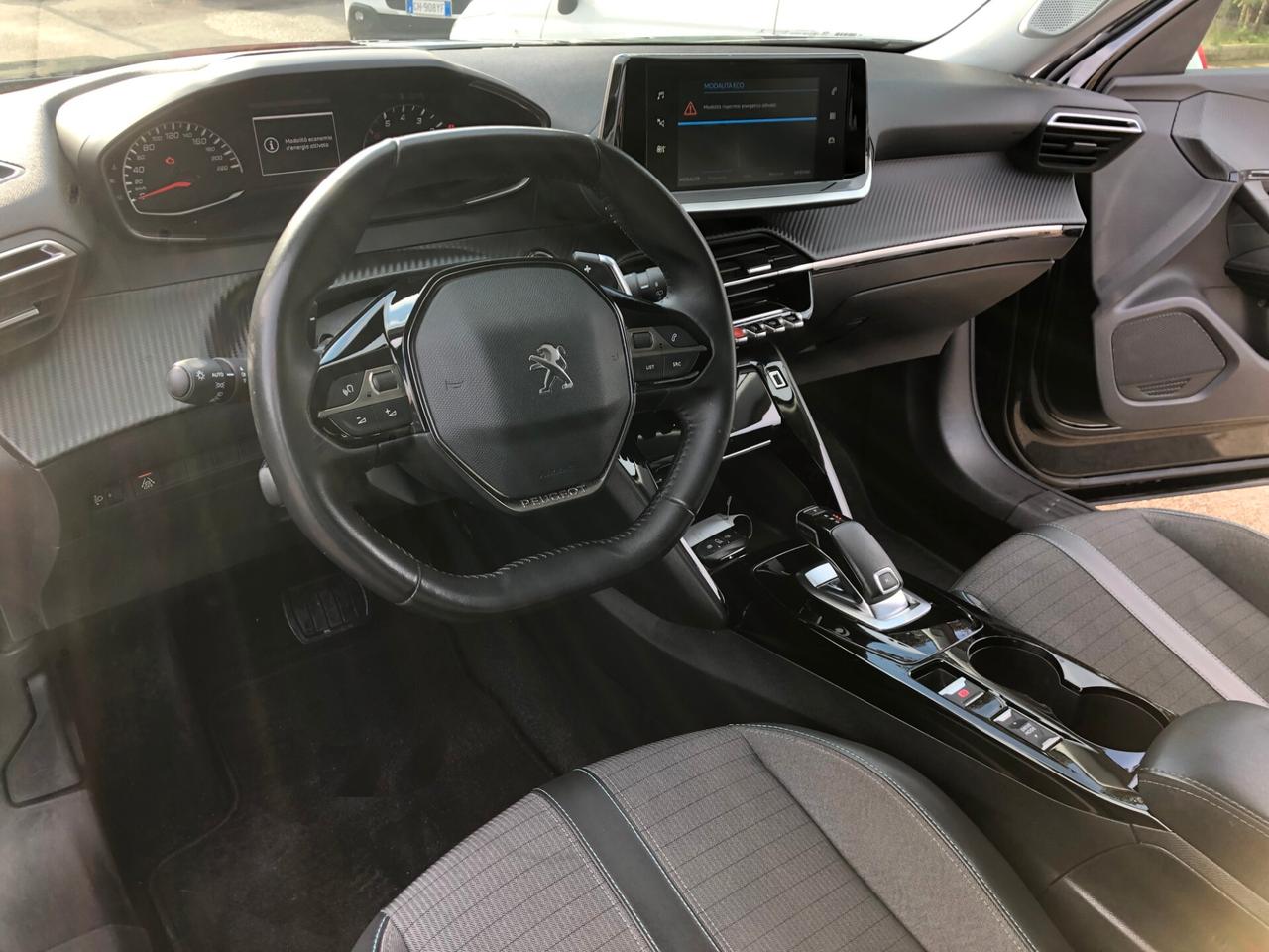 Peugeot 2008 BlueHDi 130 S&S EAT8 Allure Pack