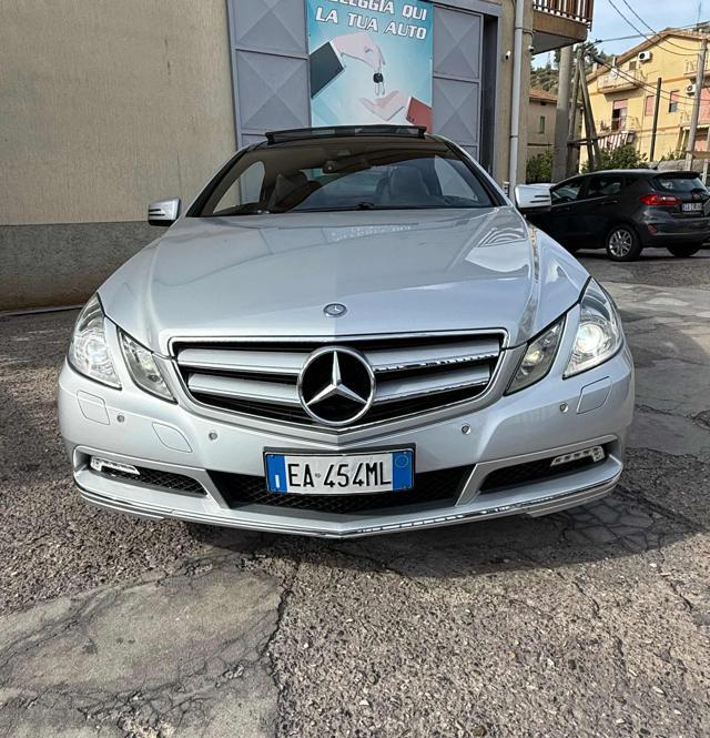 MERCEDES-BENZ E 250 CDI Coupé BlueEFFICIENCY Avantgarde
