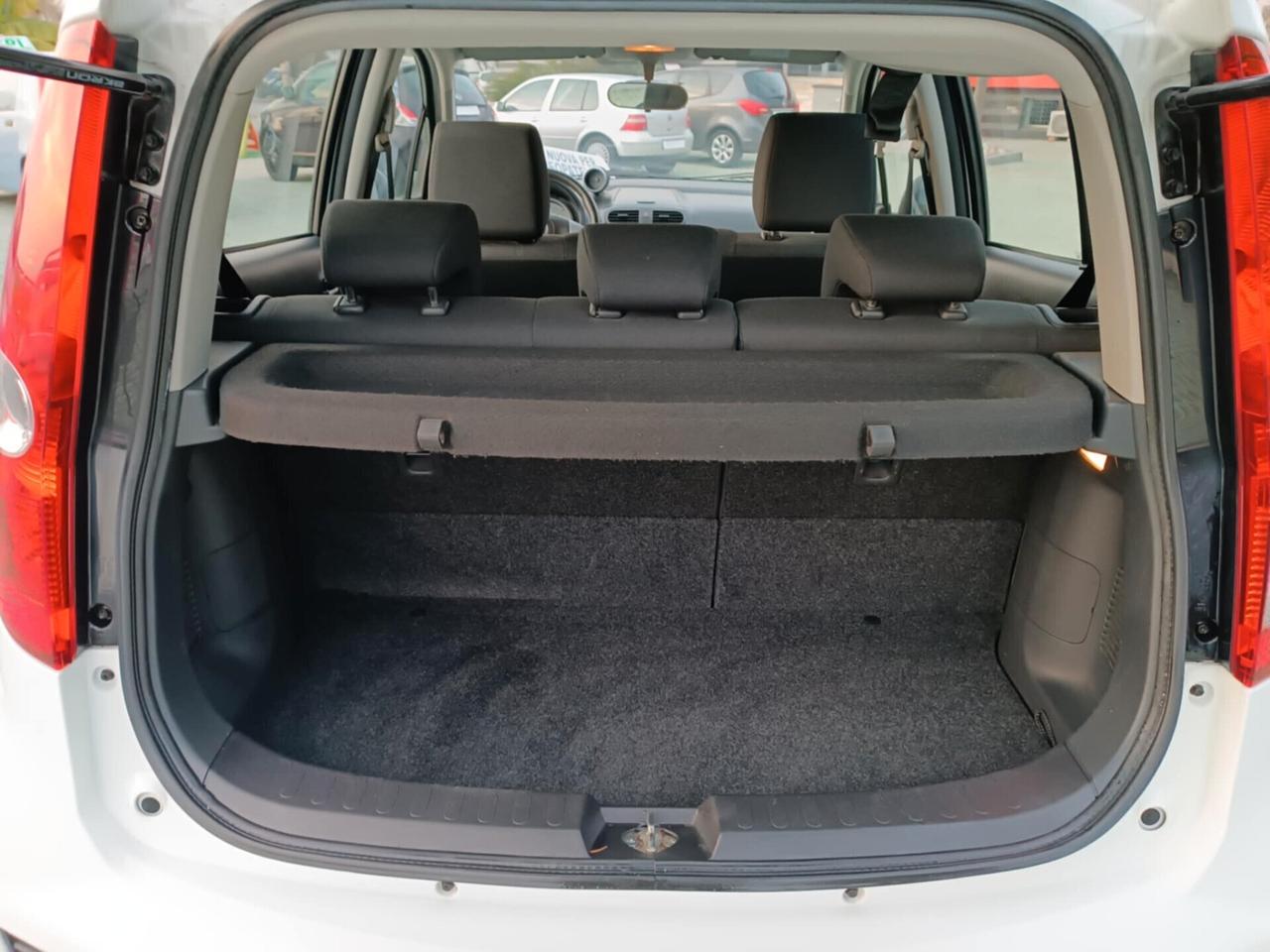 Suzuki Splash 1.0 VVT GL