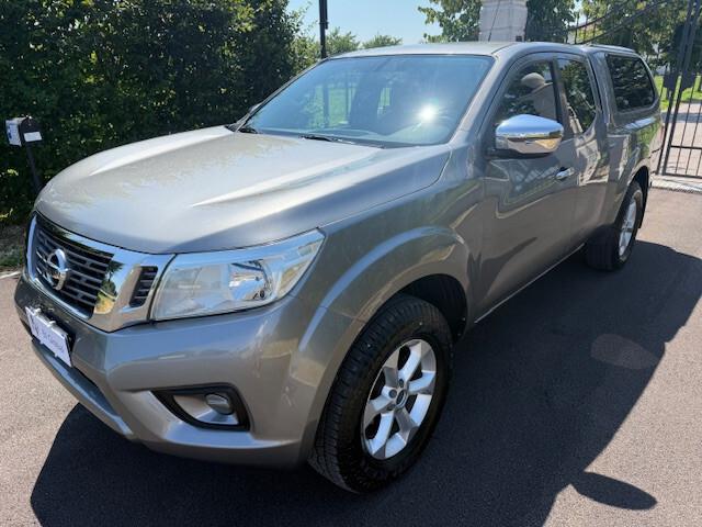 Nissan Navara 2.3 dCi 4WD King Cab Acenta
