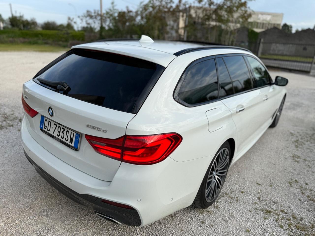 Bmw 520 520d xDrive Touring Msport Full Tetto