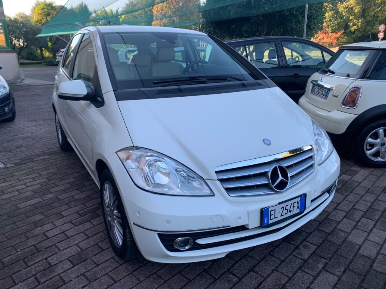Mercedes-benz A 160 BlueEFFICIENCY Premium