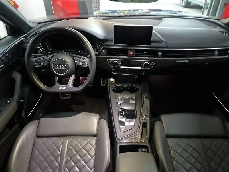 Audi A4 S4 3.0 TFSI quattro tiptronic