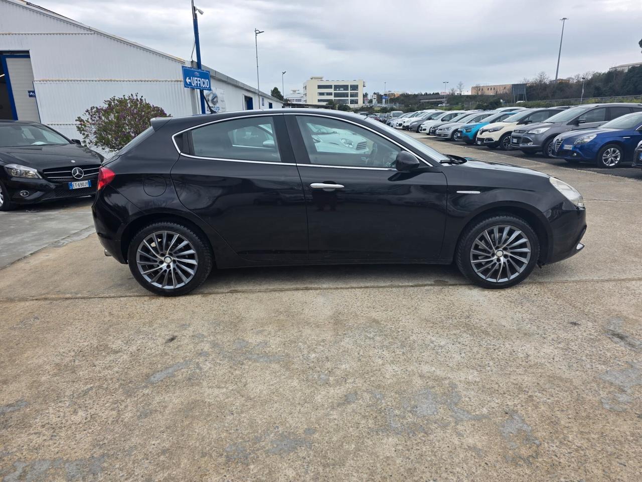 Alfa Romeo Giulietta 2.0 JTDm-2 170 CV Distinctive