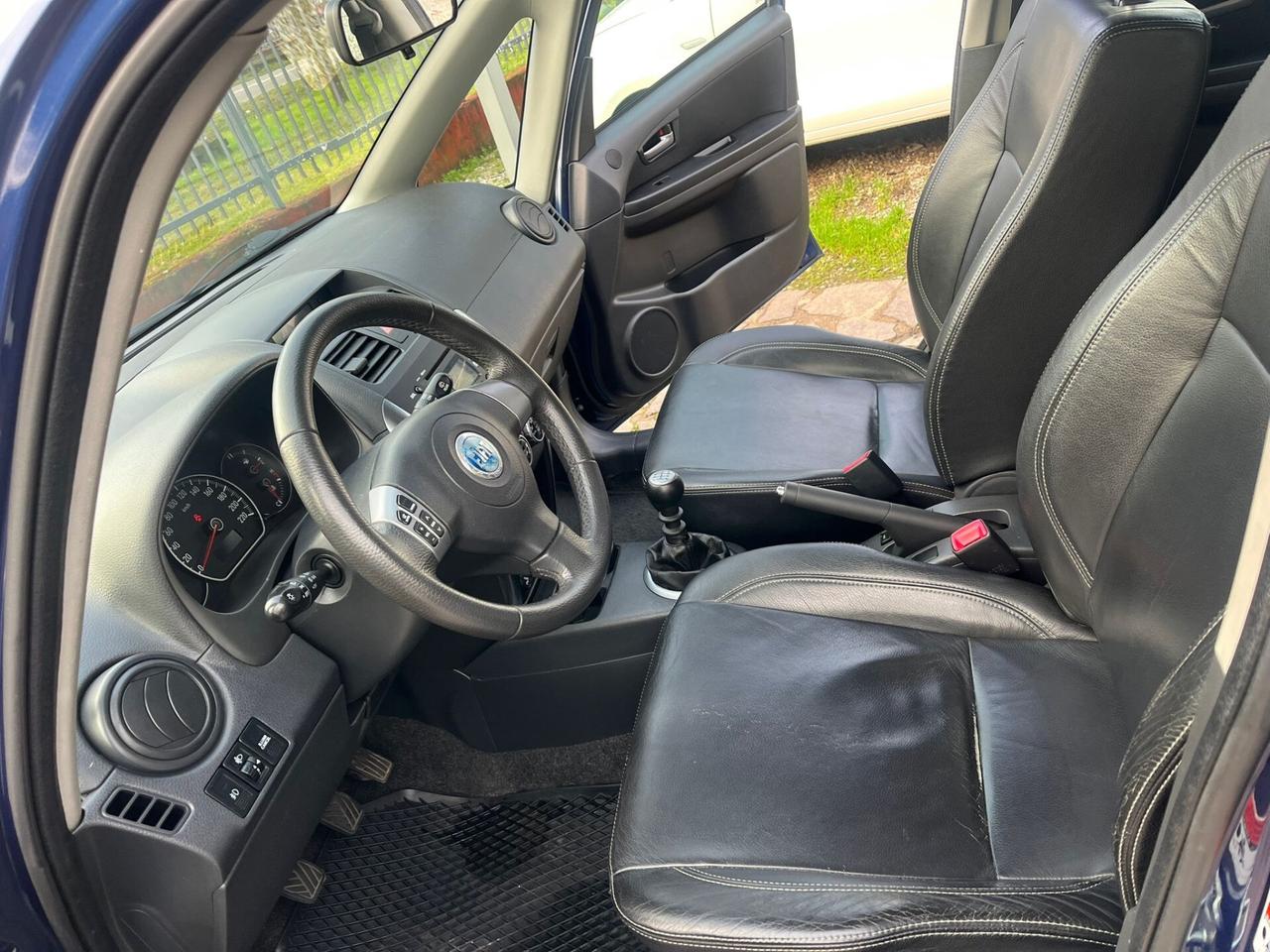 Fiat Sedici 1.9 MJT 4x4 Emotion