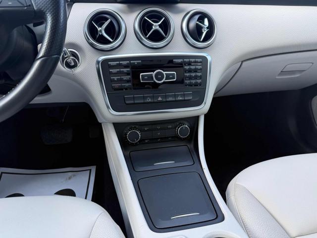 MERCEDES-BENZ A 180 CDI Automatic Premium