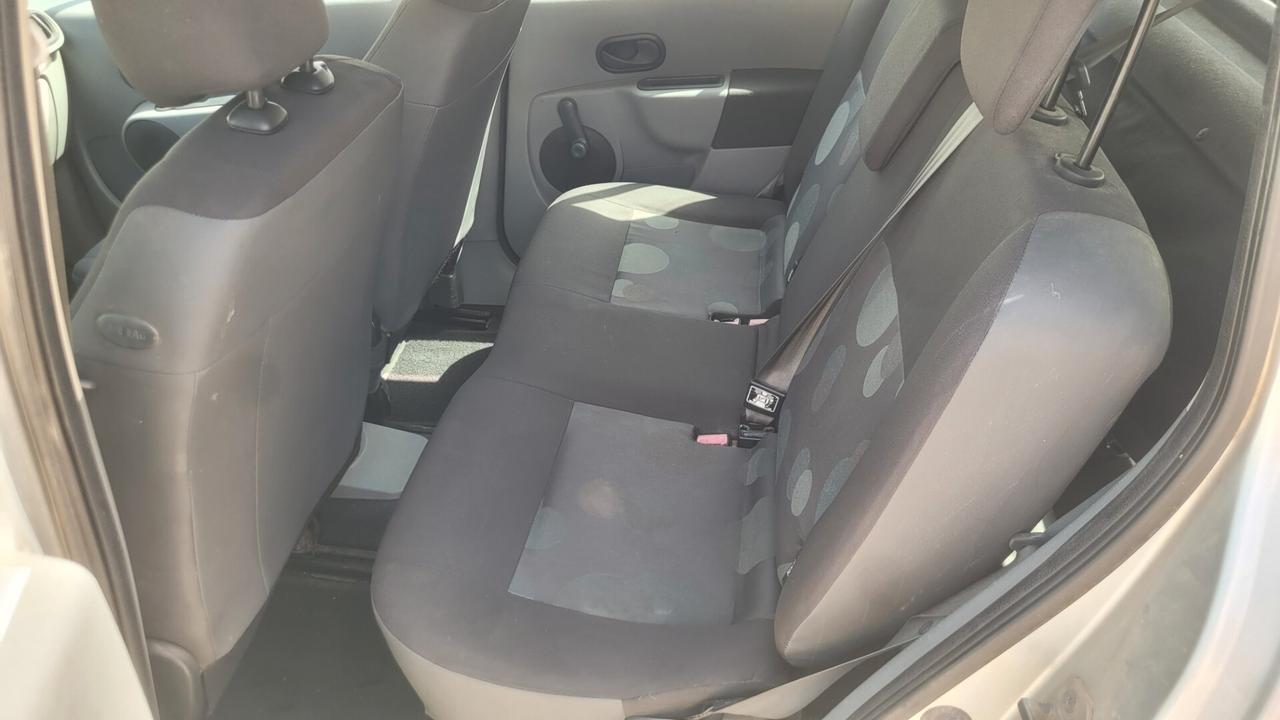 Renault Modus Grand 1.5 dCi 85CV Dynamique