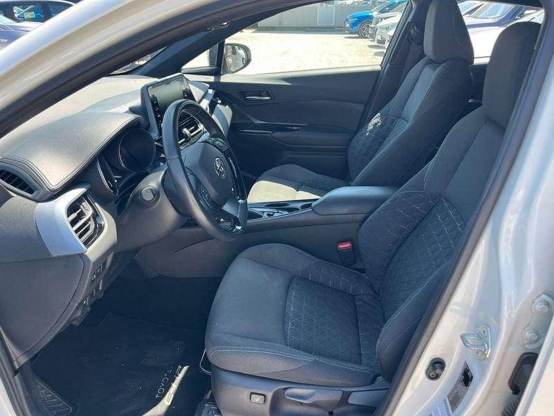 Toyota C-HR C-HR 2.0 Hybrid E-CVT Morebusiness
