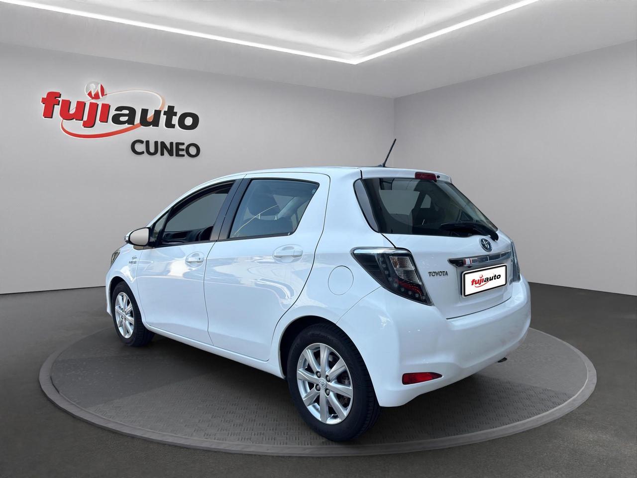 Toyota Yaris 5p 1.5h Lounge+