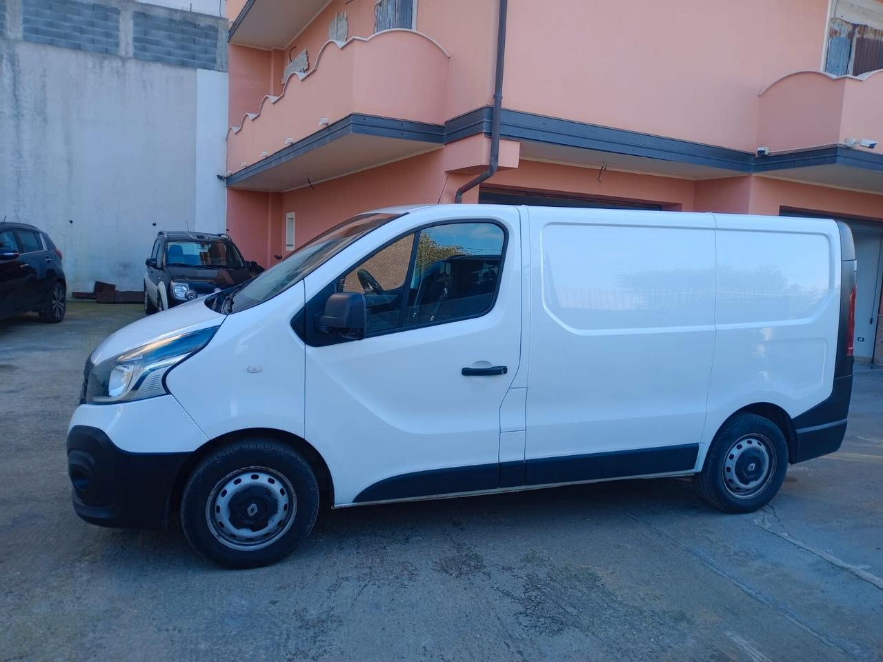 Renault Trafic 1.6dCi 125CV 3 posti porta laterale