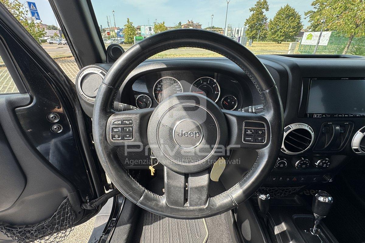 JEEP Wrangler 2.8 CRD DPF Sahara Auto