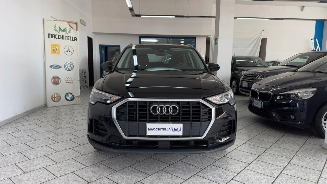 Audi Q3 35 TDI S tronic Business