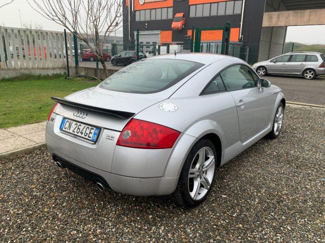 AUDI TT Coupé 3.2 V6 cat quattro