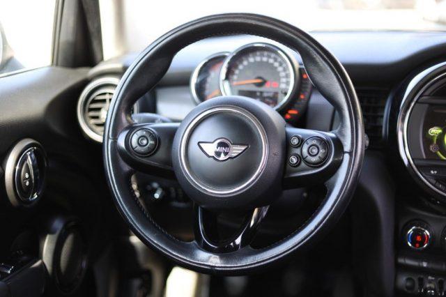 MINI Cooper D 1.5 Cooper D 5 porte